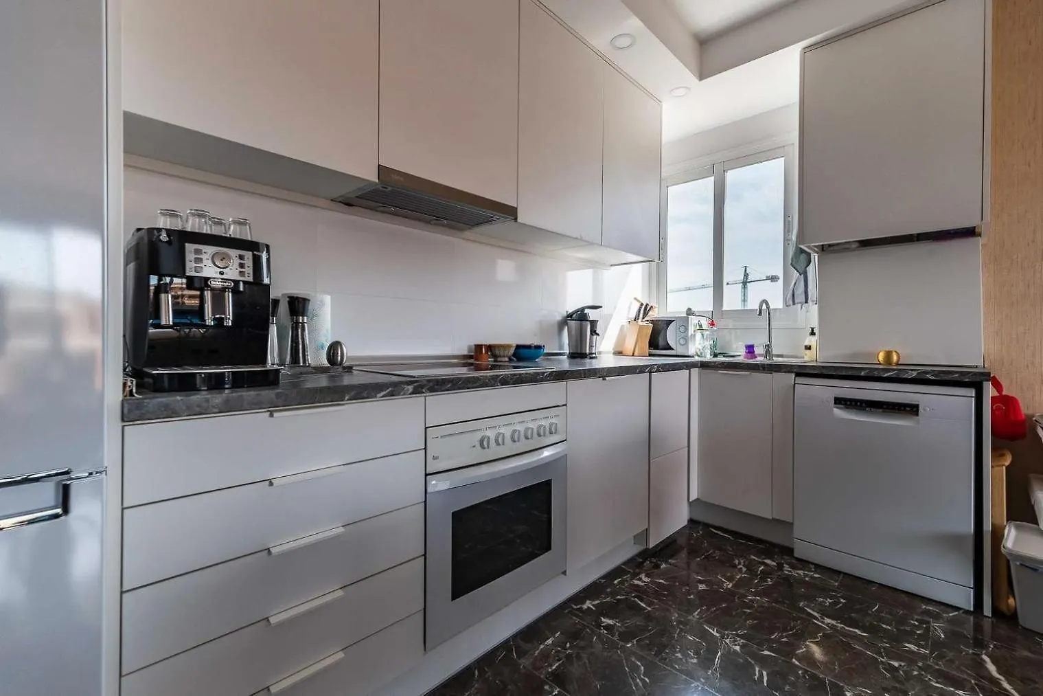 Spacious 3-Bedroom Apartment - Casa Annelise Fuengirola